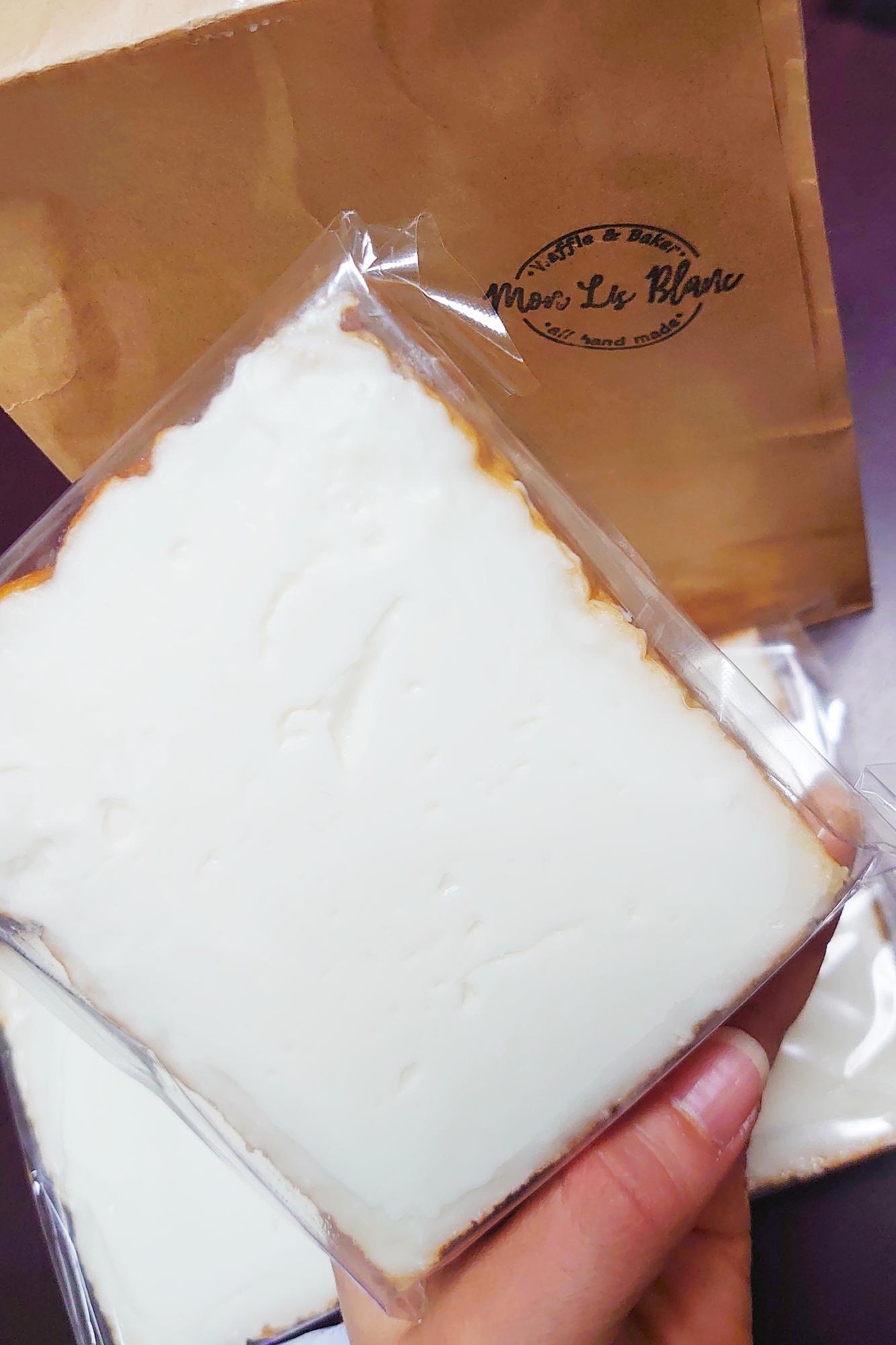 真っ白な食パン　クリームボックス