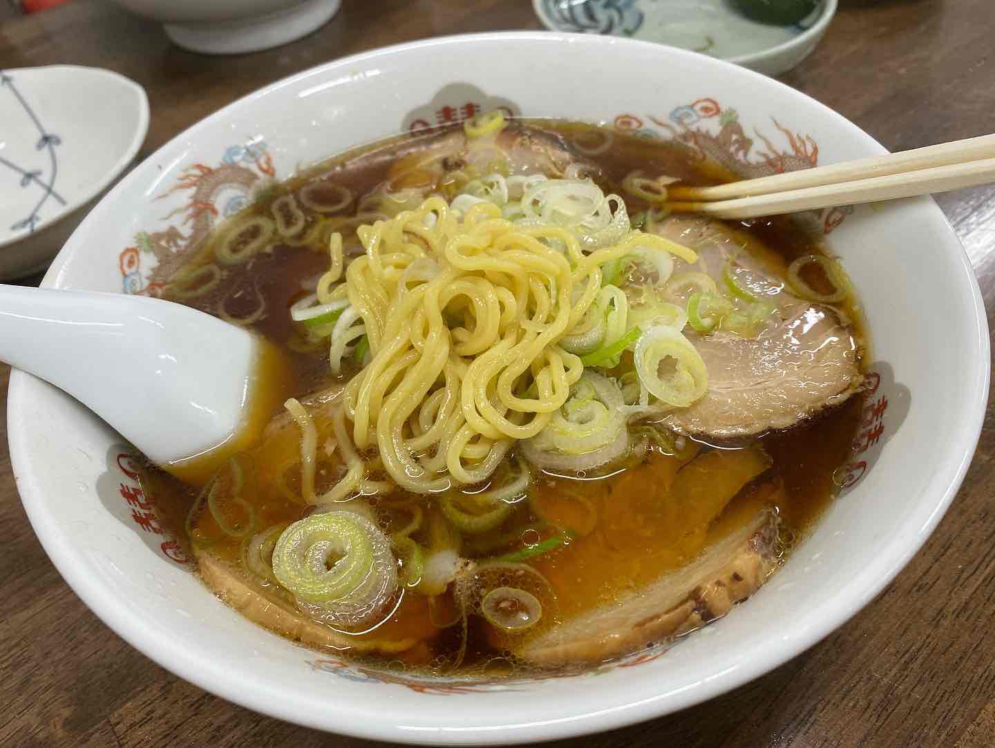 古久龍のオリジナル麺