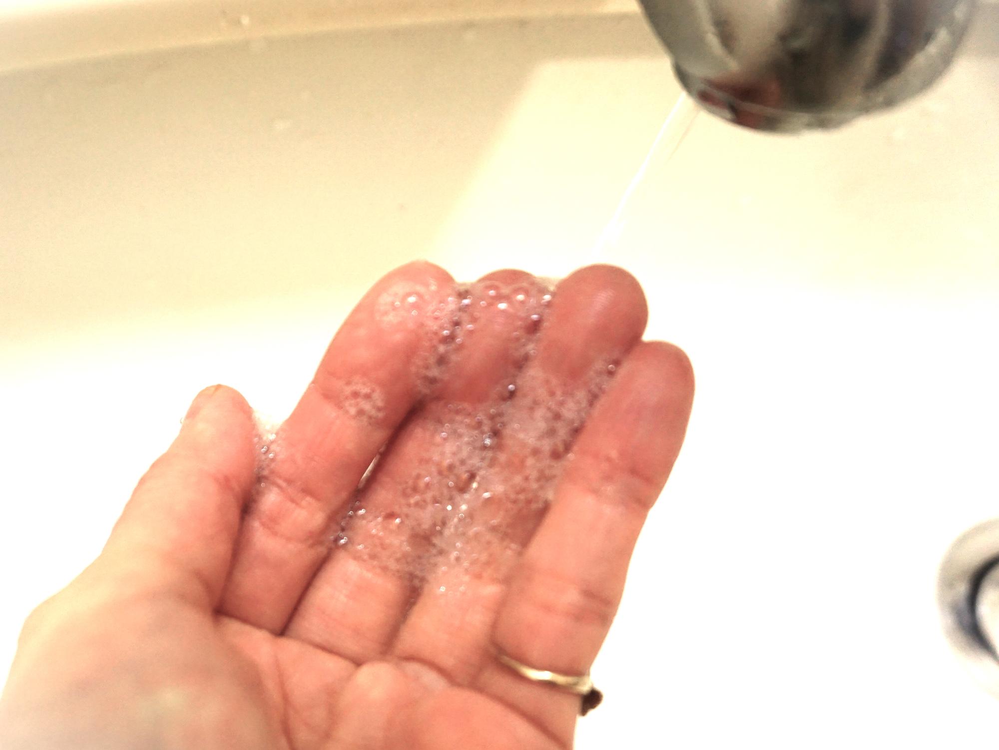 ハンドソープはワンプッシュで泡立ちも泡切れもよく、洗った後も手がしっとり