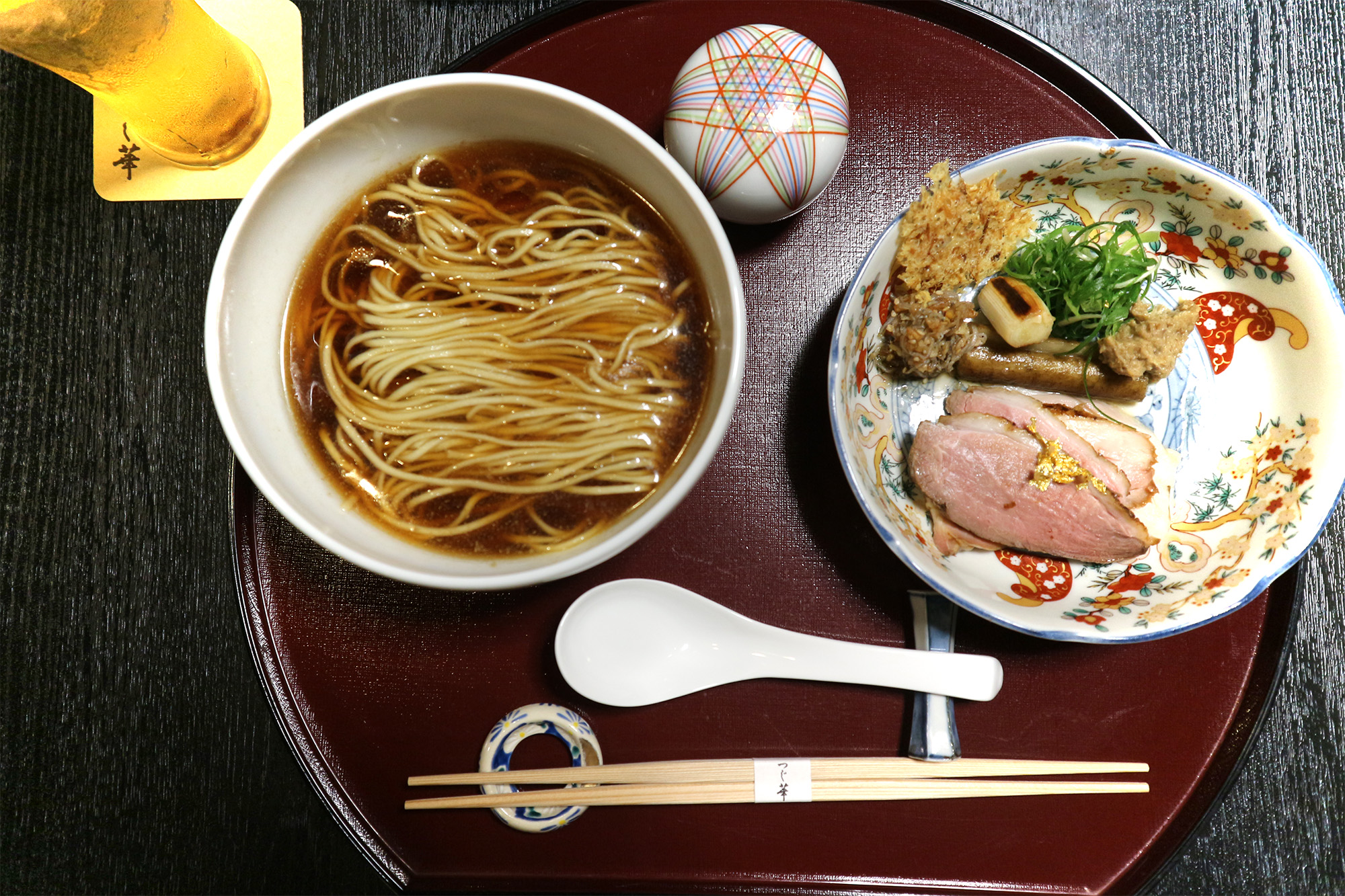 「京ト麺」2200円。昼、夜の共通メニュー。