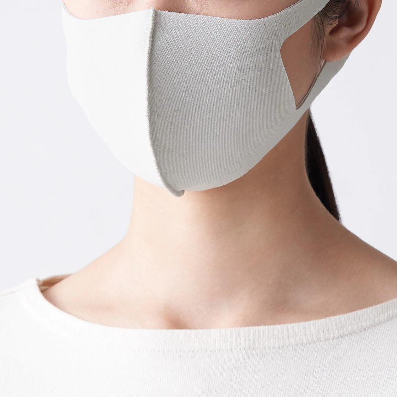 繰り返し使えるマスク／Ｌ １枚入　約１７０×１４０ｍｍ消費税込みで390円