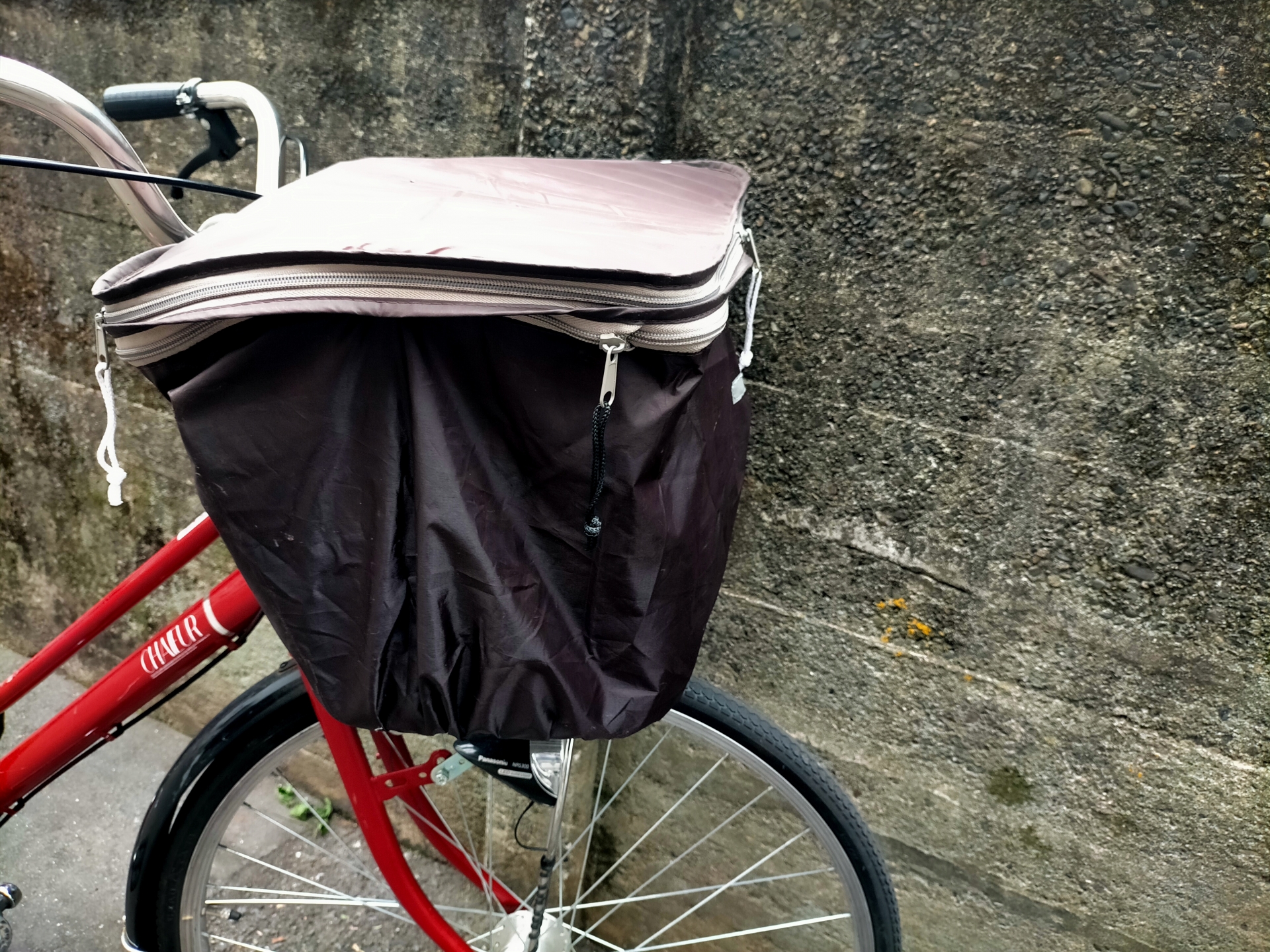 ひったくり対策には自転車カバーを　1人暮らしの防犯対策　自転車編