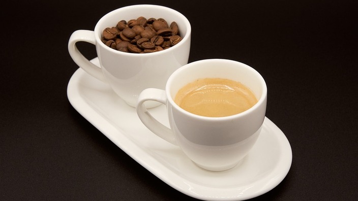 意外な食品にも含まれる【カフェイン】15時のコーヒーブレイクが睡眠に悪影響！？ - rina 睡眠インテリア | Yahoo! JAPAN  クリエイターズプログラム